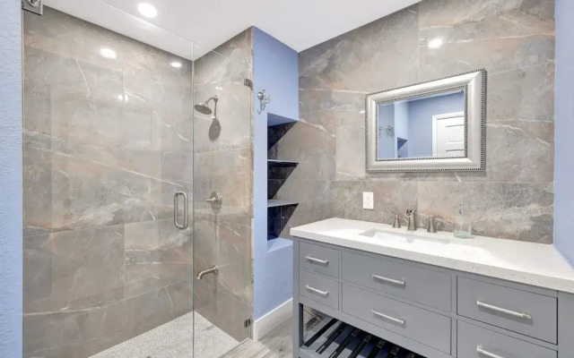 Waterfront Paradise Chic 3 BDR