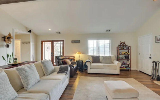 Pet-friendly Temecula Home in Wine Country!