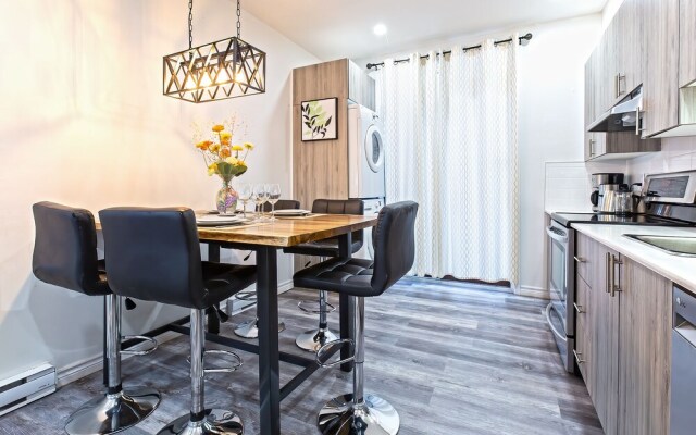 Lovely Condo near Dtown Montreal- 4404