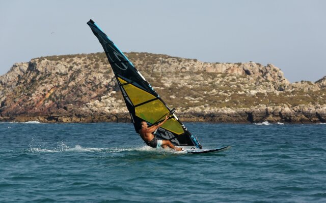 Sagres Sun Stay - Surf Camp & Hostel