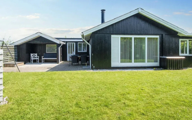 6 Person Holiday Home in Skjern
