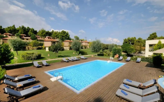 Sani Polyastron Hotel & Spa