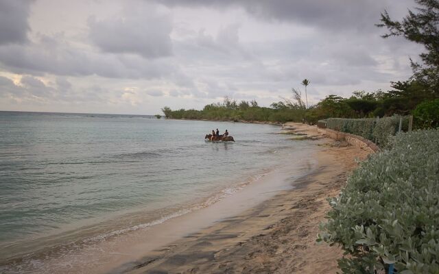 BayWatch,Runaway Bay/Jamaica Villas 5BR