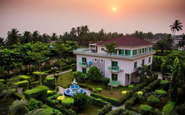 Chaka Resort