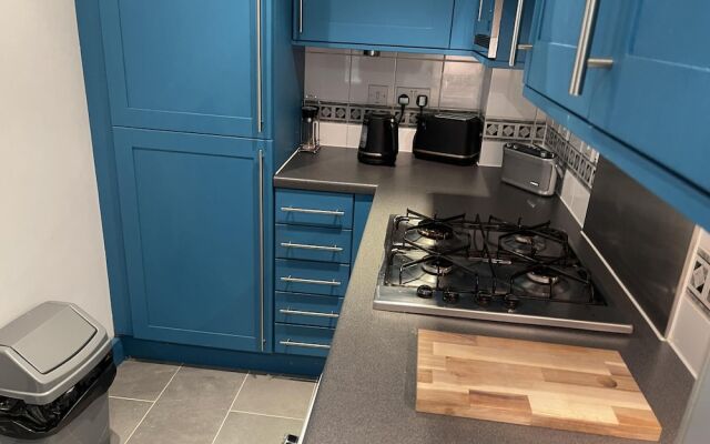 Immaculate 2-bed Apartment in London