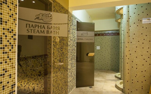 Relax Coop Hotel