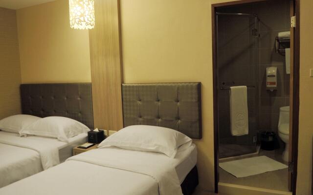 The Riverside Hotel Hengchun