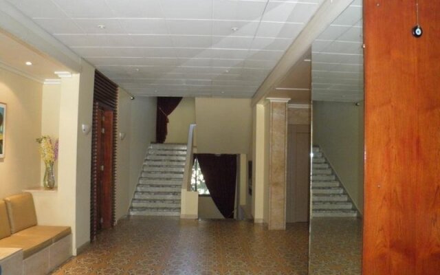 Carlton Bhamdoun Hotel