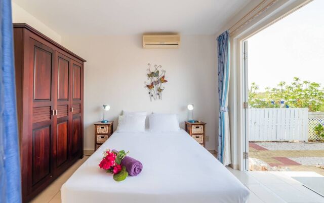 ◥ Caribbean Oasis with Tropical Garden & Pool ◤