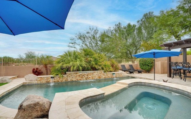 Goodyear Oasis w/ Private Pool & Hot Tub!