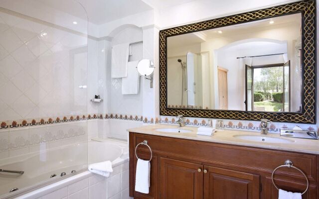 Marriott's Club Son Antem Hotel