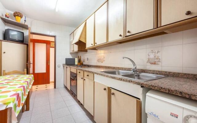 Apartment With 2 Bedrooms In Tarragona, With Wifi