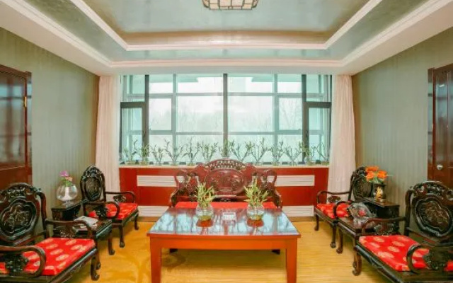Guazhou Hotel – Lobby – Jiuquan