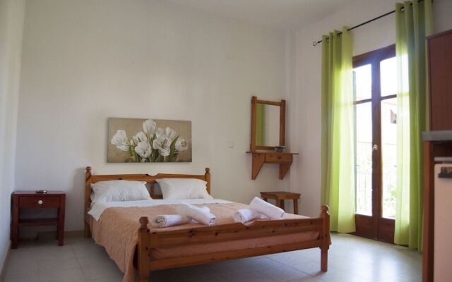 Maria's Apartments