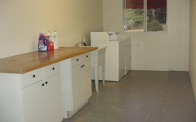 Halemalu Upcountry Suites