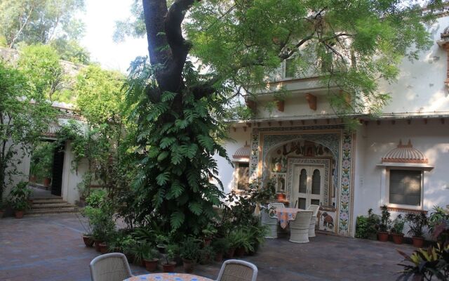 Palkiya Haveli - A Heritage Home