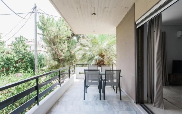 Pleasant 2BR Apartment near HELEXPO by UPSTREET
