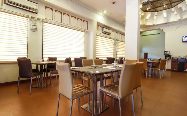 OYO 600 Hotel Skyhy