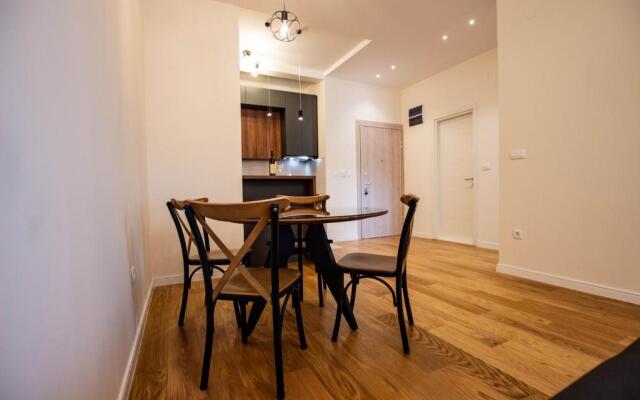 Lovely 4 person apartment with beautiful sea view