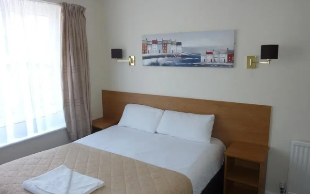 Serenity Hotel