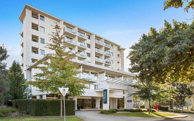 Adina Serviced Apartments Canberra Dickson