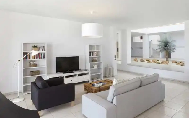 Seven Villa