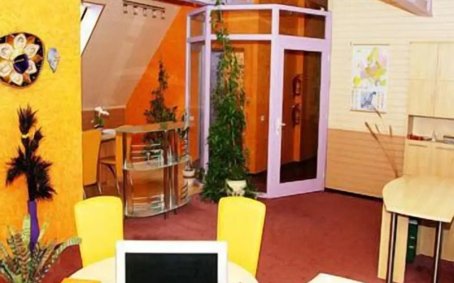 Guest House LT
