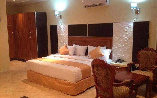 De Meros Hotel & Suites