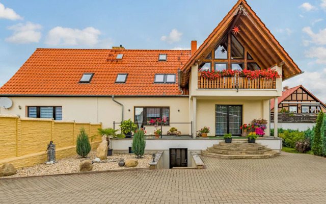 Nice apartment in Cattenstedt with a balcony