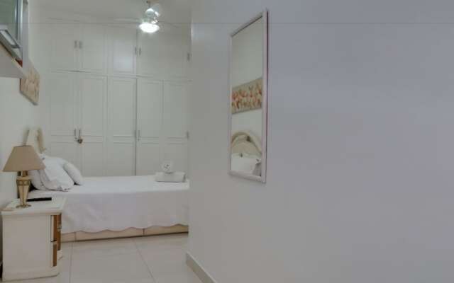 LinkHouse Clean & Comfort 2-BDR Copacabana C2-0046