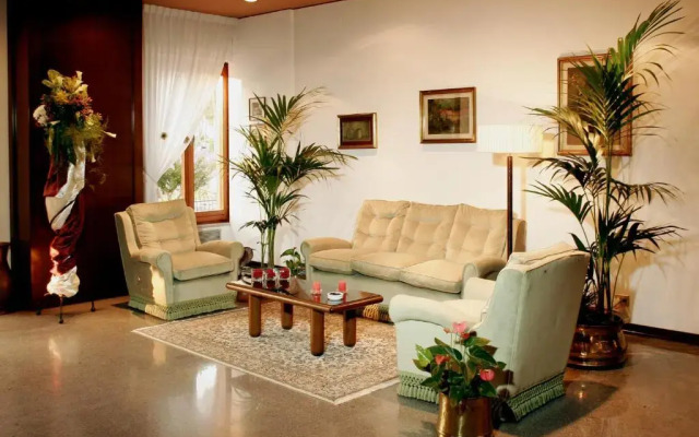 Hotel Astoria