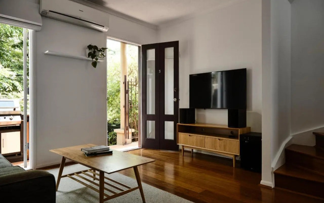 Stylish Townhouse in Melbourne's Playground
