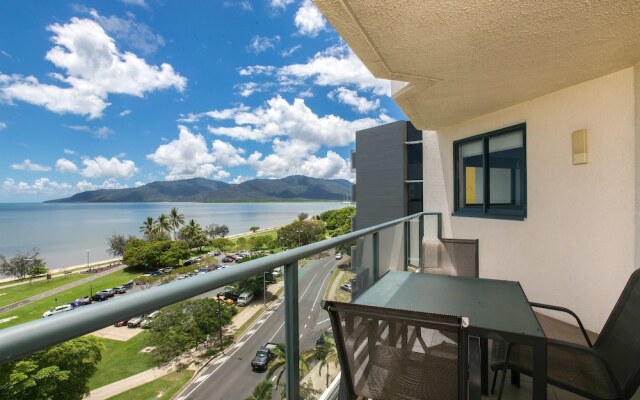 Cairns Oceanview at 181 The Esplanade 34