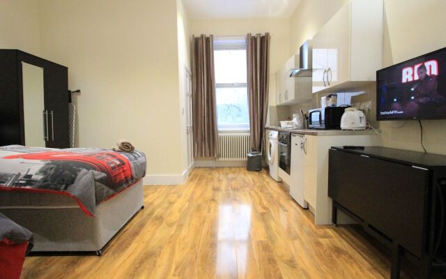 Cosy Marble Arch Apartments