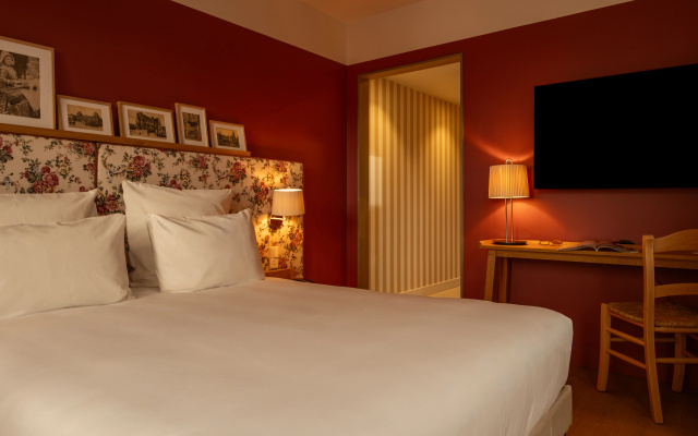 9 Hotel Chelton - Image 2