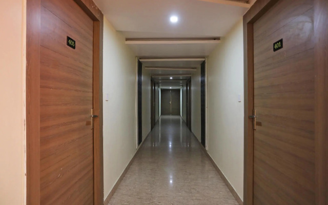 OYO 11973 Badri Palace