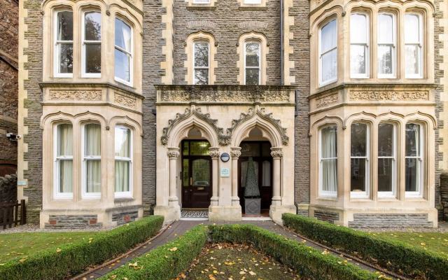 SACO Cardiff – Cathedral Road