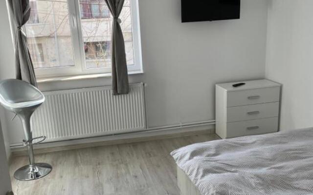 Apartament Ultracentral Modern 1 Pitesti