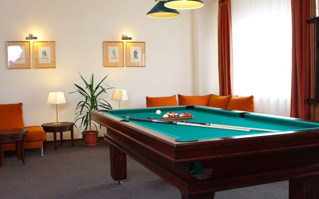Chagala Hotel Bautino