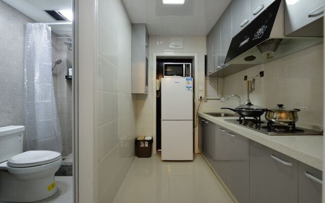 Newly Renovated 1BDR Apt Old Shanghai