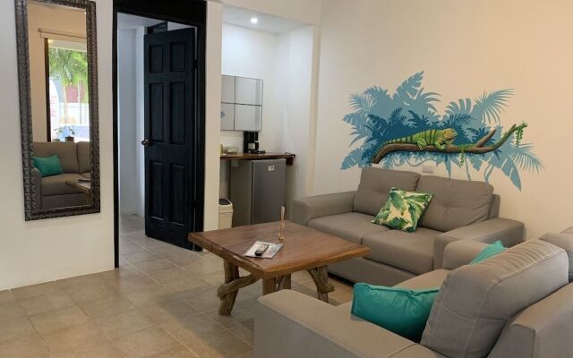 La Sirena Playa Jaco Hotel