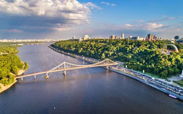 Radisson Blu Hotel, Kyiv Podil City Centre