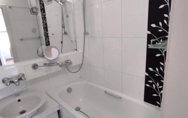 Парижская квартирка