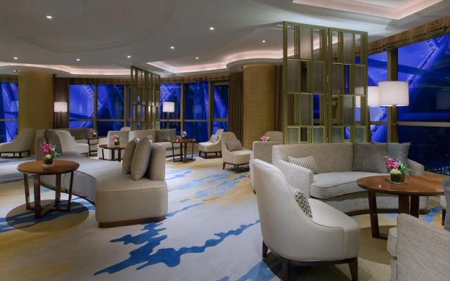 Sheraton Zhanjiang Hotel