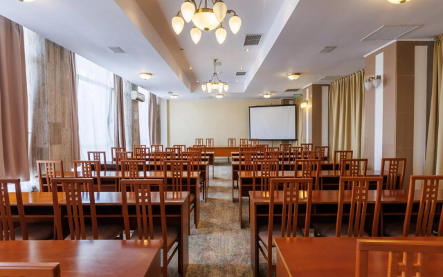 Hotel Comandor