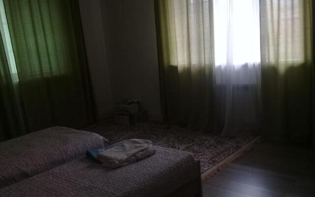 Guesthouse On Ashimbaeva 23