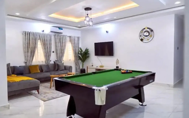 Lush Meadows Apartments