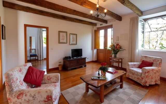 Loja da Lenha by OurMadeira