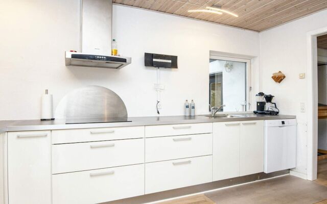 6 Person Holiday Home in Borkop