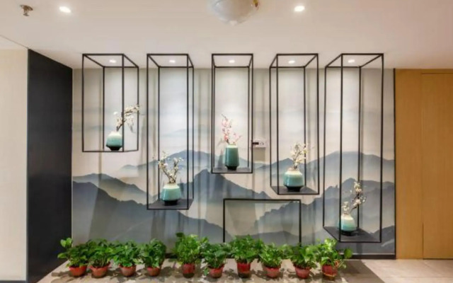 Dorsett Lanbao Hotel